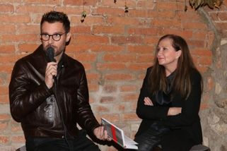 Na Mareše se valí kritika za koncert. Na Basikovou za aroganci. Lidé požadují zpět peníze